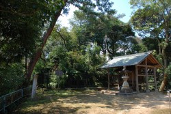 ���{�R�Õ�