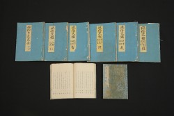 ���M����